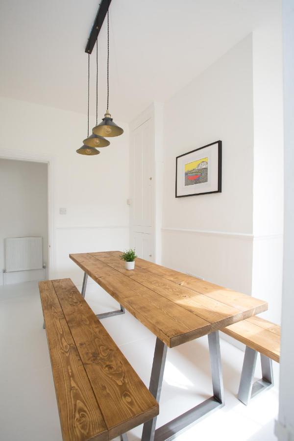 Elegant York House - On A Beach Road, Sleeps 12, With Sea Views Worthing Zewnętrze zdjęcie